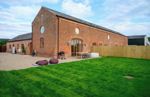 Wollerton Apartamento | Primrose Barn : Hot Tub, Games Room, Pet Friendly