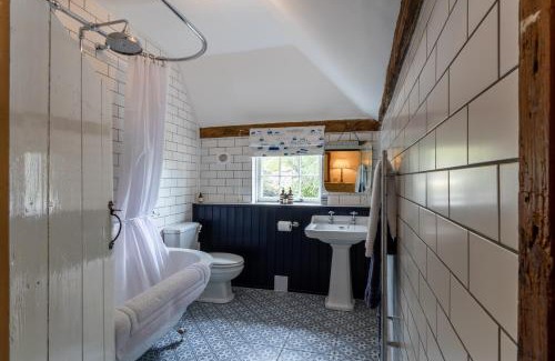 Bridge Casa | Primrose Cottage at The Shippe