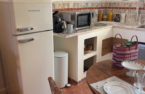 Gigondas Apartamento | PRINCE DE PROVENCE apartment for 2 on 1 floor pets allowed under 16 kg