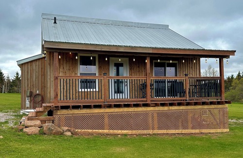 Cymbria Cabaña | Prince Edward Island 2 bedroom waterfront cottage in South Rustico