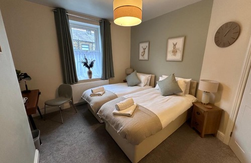 Haworth Casa | Prince St Cottage - Haworth - Sleeps 4
