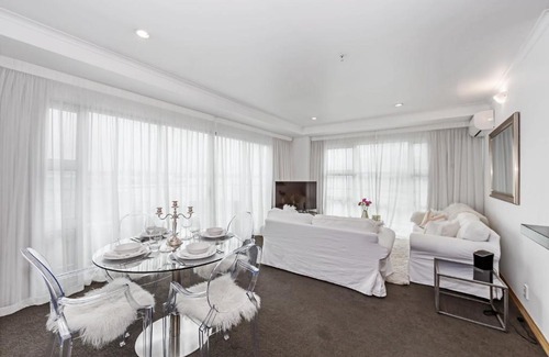 Auckland Central Business District Apartamento | Princes Wharf 2BR Sub-Penthouse