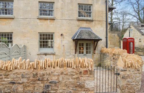 Winchcombe Casa | Princess Elizabeth