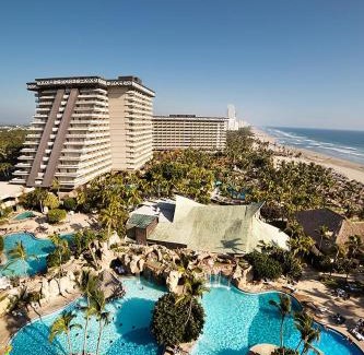 Granjas del Marqués Complejo | Princess Mundo Imperial Riviera Diamante Acapulco