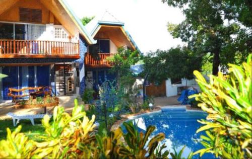 Coron Town Proper Complejo | Princess of Coron Austrian Resort