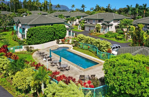 Kaiulani Casa | Princeville Luxury Townhouse, modern with A/C.