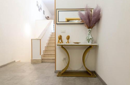 Solarino Apartamento | Principe Umberto Luxury House