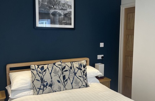 Burford Casa | Priory Tearooms Burford With Rooms