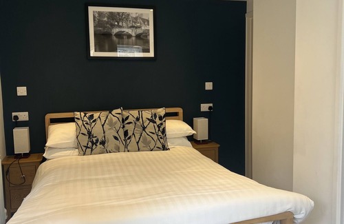 Burford Casa | Priory Tearooms Burford With Rooms