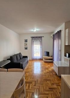 Lazi Apartamento | PriSMi