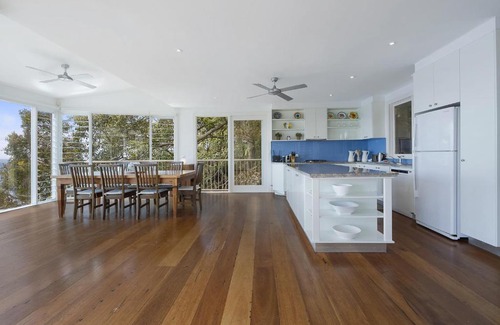 Palm Beach Casa | Pristine 4-Bed with Outdoor Terrace Ocean Views