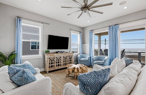 Bid-a-wee Beach Casa | Pristine, Beach View Home w/ a Private Pool, Free WiFi, Washer/Dryer, & A/C