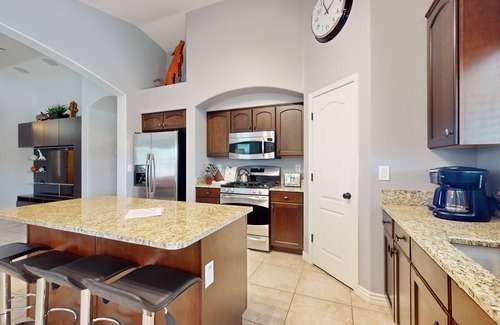 Desert Ridge Casa | Pristine Desert Ridge home with a pool & backyard oasis - dog-friendly