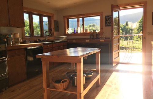 Rochester Casa | Pristine Mountain Farm (con granero opcional, estanques, prados ..)