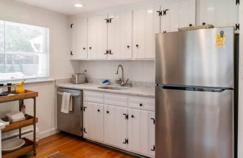 Wianno Casa | Pristine Osterville Cottage