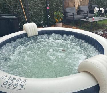Meer Cama Y Desayuno | Privé sauna Hoogstraten