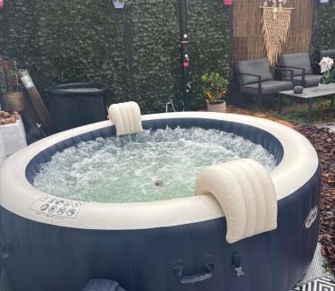 Meer Cama Y Desayuno | Privé sauna Hoogstraten