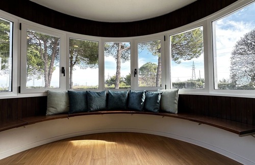 Santarcangelo di Romagna Villa | Casa de vacaciones privada con WIFI, piscina privada, sauna, A/C, TV, patio, cerca de Rímini