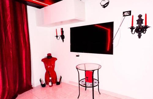 Turin Apartamento | Privacy Escape - Private Parking Near Turin Center