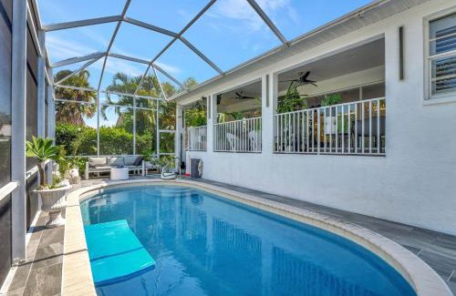 Bonita Springs Casa | Privacy Pool Gulf Access and Luxury