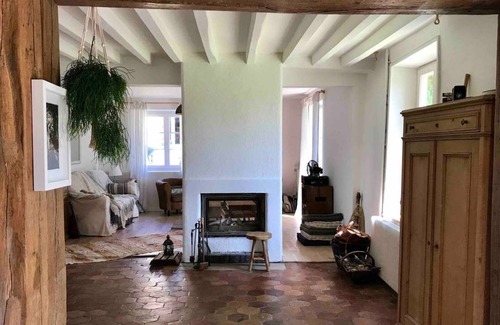 Saint-Martin-de-Nigelles Casa | Piso privatizado, 2 habitaciones tranquilas en longere encantador