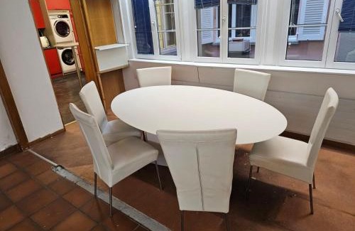 Old Town Casa | Privat Grosse Zimmer in Altstadt Chur -Mars