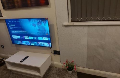 Birmingham Apartamento | Private 1 Bed Flat Near The Aston Villa Park