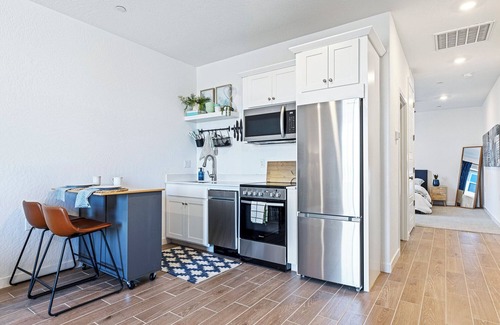 Clovis Casa | Private 1-Bed Modern BoHo Chic Styled Residence