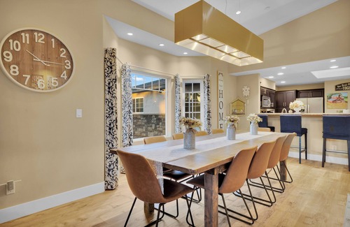 El Cajon Casa | Private 10 BR Estate: Ranch House, Farmhouse & Bunkhouse at Rockin’ View Ranch!