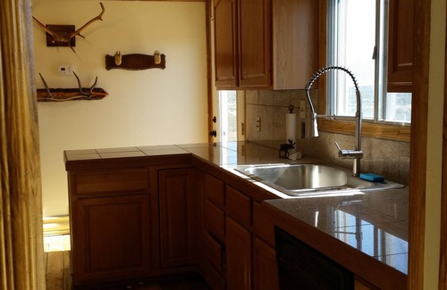 Silver Star Cabina | PRIVADO 170 Acre Ranch con cabina 2BR / 2BA