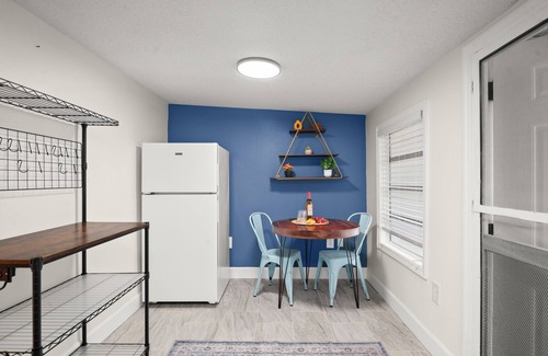 Tampa Heights Apartamento | Private 1BR Apartment behind New Build Bungalow in Tampa Heights!