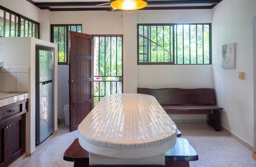 Ojochal Casa | Private 2 bedroom home close to the beach