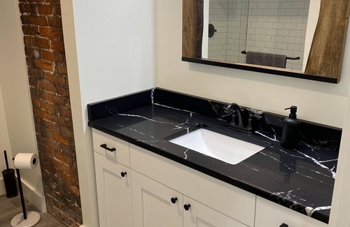 Crossroads Arts District Casa | Private 2 Story City Loft Style