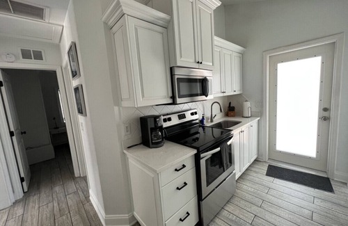 Sunset Beach Casa | Private 2BR bungalow #10