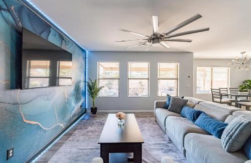 Corte Sierra Casa | Private 2BR Oasis - 10 Min to Stadium & Pool