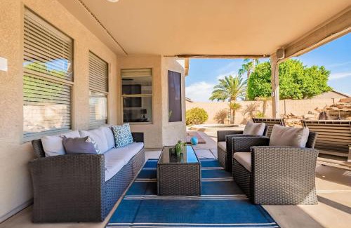 Corte Sierra Casa | Private 2BR Oasis - 10 Min to Stadium & Pool