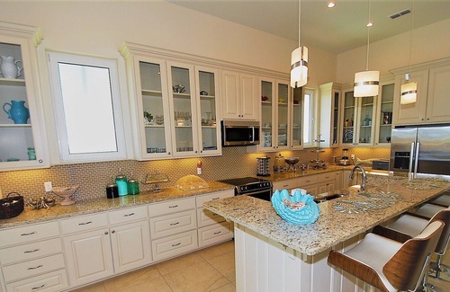 South Padre Island Casa | Baño privado de 3 habitaciones y 4 baños frente a la bahía con piscina y muelle ~ Alquiler de lujo ~
