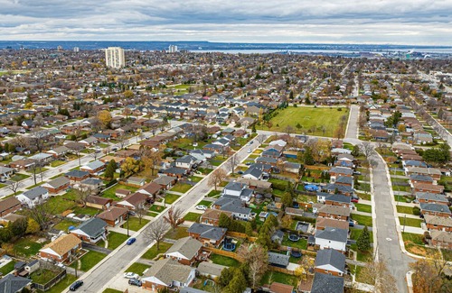 Hamilton Apartamento | Private 3-bedroom Apartment with King/Queen/Bunks