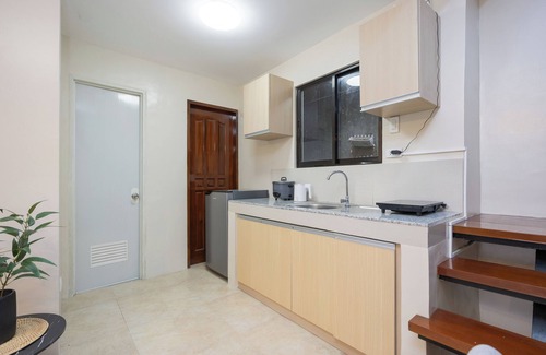 Cebu Casa | Private 3BR Townhome with WiFi, Washer and Free Parking in Central Cebu City