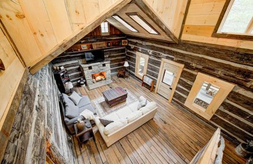 Helmsburg Casa | Private 4 acre waterfront cabin with Hot Tub