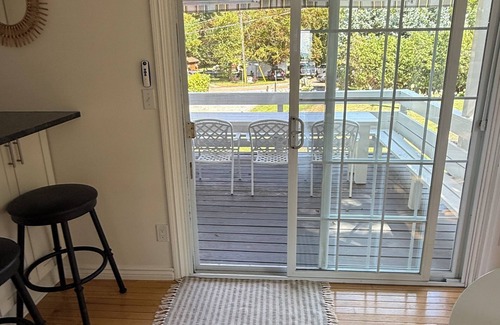 Dashwood Cabaña | Private 4 Bed, 2 Bath Lakefront Home on Lake Huron - Sleeps 12!