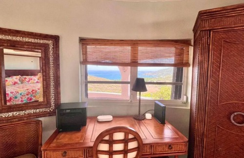 Cotton Valley Casa | Private 4 bedroom, 3.5 bath estate on 2 acres with private, gated entrance.