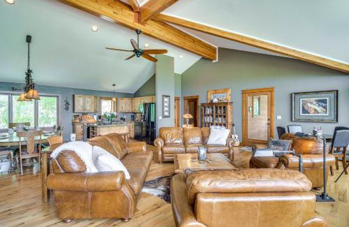 Indian Mountain Casa | Private 5 Acres with Mtn Views Park County Cabin!