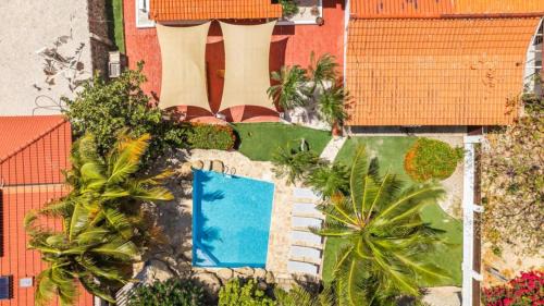 Santa Cruz Casa | Private 5br Pool Villa Modern Aruba Style