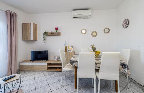Stara Baska Apartamento | Private accommodation STARA BASKA