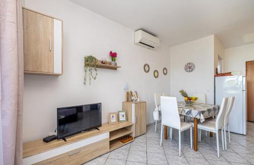 Stara Baska Apartamento | Private accommodation STARA BASKA