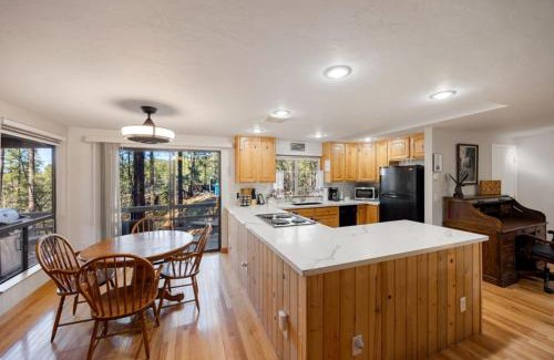 Prescott Casa | Private - Amidst The Forest