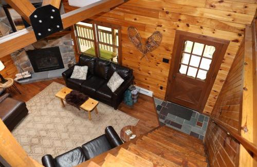 Nisbet Casa | Private and Cozy Cabin Close to Williamsport, PA