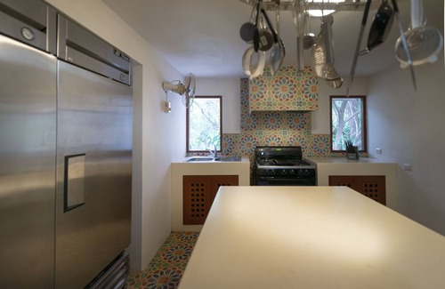 San Juan del Sur Casa | ¡Retiro privado y privado frente a la playa (para 16) en la exclusiva Playa Majagual!