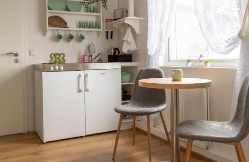 Borgarbyggd Apartamento | Private and peaceful one bedroom apartments